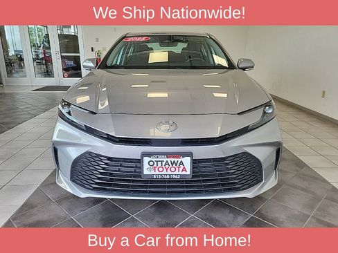 Used 2025 Toyota Camry LE w/ Convenience Package FWD image 3