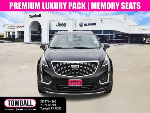 Used 2021 Cadillac XT5 Premium Luxury image 2