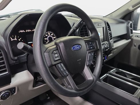 Used 2018 Ford F150 XL w/ Equipment Group 101A Mid AWD/4WD image 14