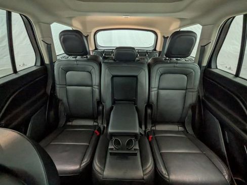 Used 2022 Lincoln Aviator Reserve w/ Elements Package Plus image 21