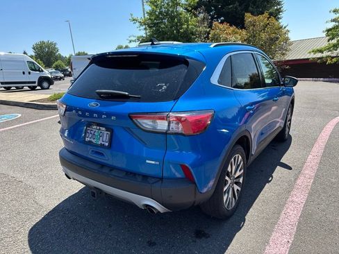 Used 2020 Ford Escape Titanium AWD/4WD image 9