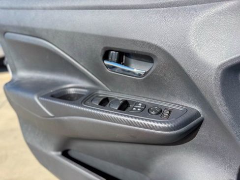 New 2025 Nissan Versa SV w/ Trunk Package image 18