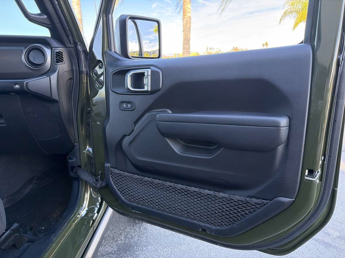 Used 2023 Jeep Wrangler Unlimited w/ 8.4" Radio Group AWD/4WD image 36