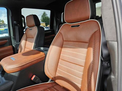 New 2026 GMC Sierra 2500 Denali Ultimate w/ Max Trailering Package AWD/4WD image 13
