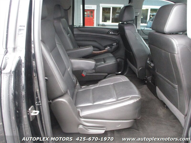 Used 2018 Chevrolet Suburban Premier AWD/4WD image 18