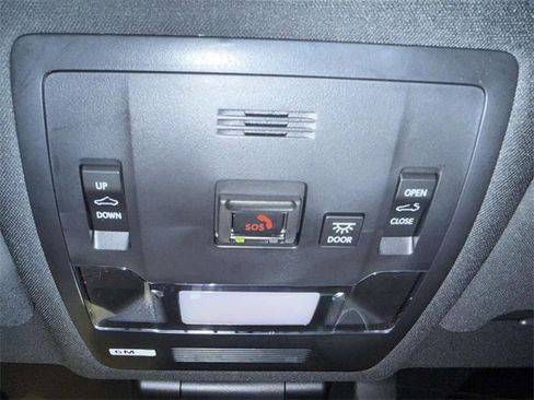 Certified 2023 Lexus ES 350 w/ Premium Package image 26