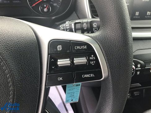 Used 2020 Kia Sorento LX image 32