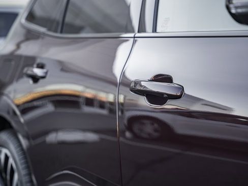 New 2026 Volvo XC60 B5 Ultra w/ Protection Package Premier image 16