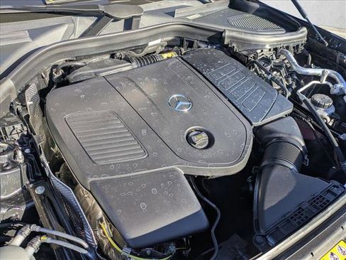 New 2026 Mercedes-Benz GLC 300 4MATIC image 17