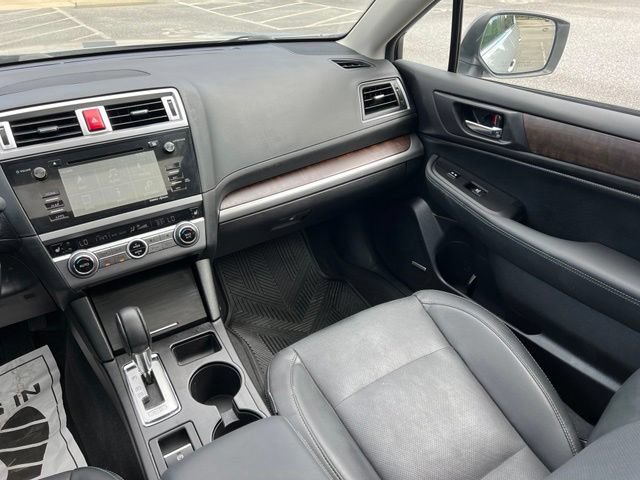 Used 2016 Subaru Outback 3.6R Limited AWD/4WD image 26