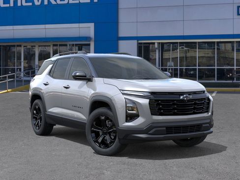 New 2026 Chevrolet Equinox LT w/ Convenience Package II image 7