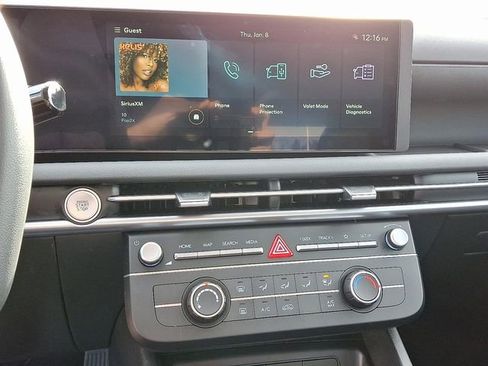 New 2026 Hyundai Tucson SE image 7