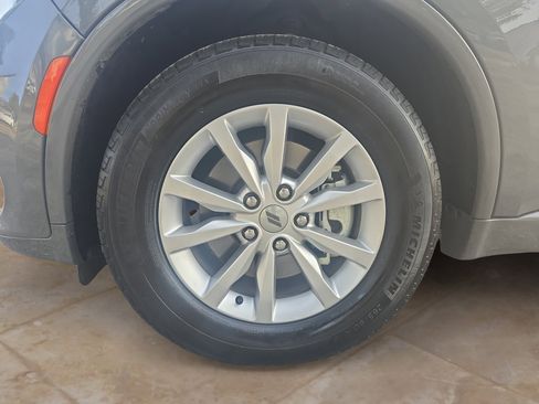 Used 2023 Dodge Durango GT image 28