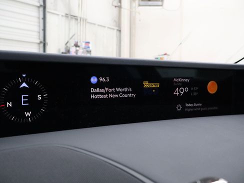 Used 2024 Lincoln Nautilus Reserve w/ Equipment Group 202A image 23