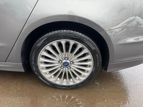 Used 2014 Ford Fusion Titanium image 19