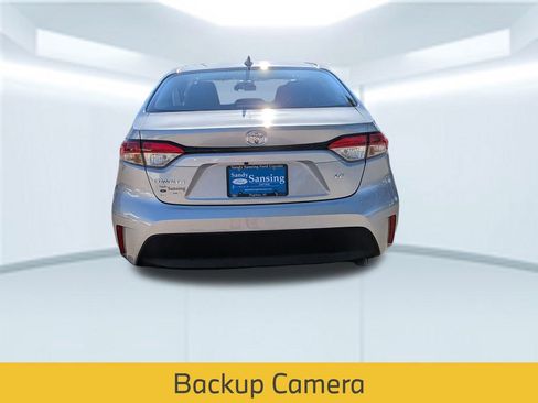 Used 2025 Toyota Corolla LE image 5