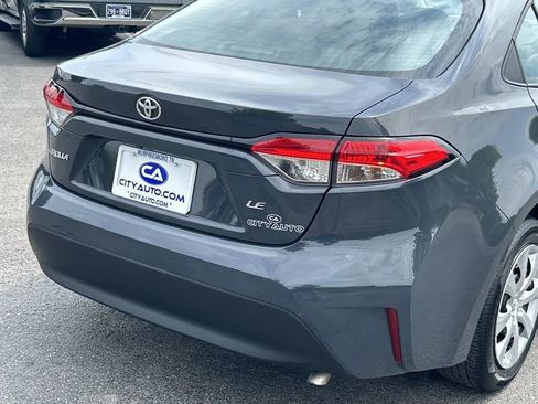 Used 2023 Toyota Corolla LE FWD image 12