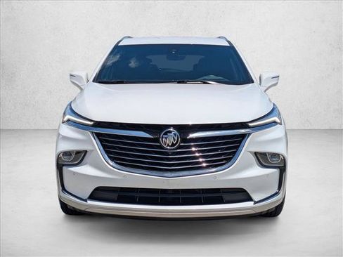 Used 2024 Buick Enclave Premium FWD image 2