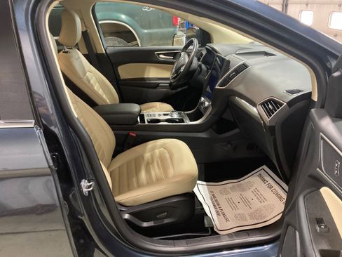 Used 2022 Ford Edge ST-Line image 4