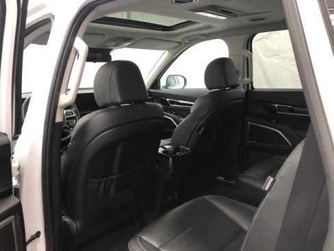 Certified 2023 Kia Telluride S w/ S Sunroof Package image 12