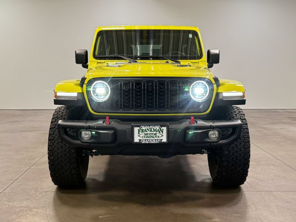 Used 2024 Jeep Wrangler Unlimited Rubicon AWD/4WD image 29