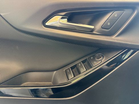 New 2026 Chevrolet Equinox RS FWD image 10