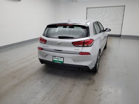 Used 2018 Hyundai Elantra GT Sport FWD image 7