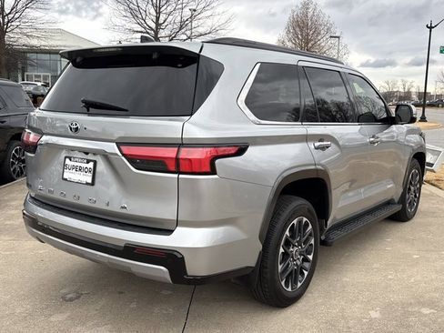 Used 2023 Toyota Sequoia Limited image 3