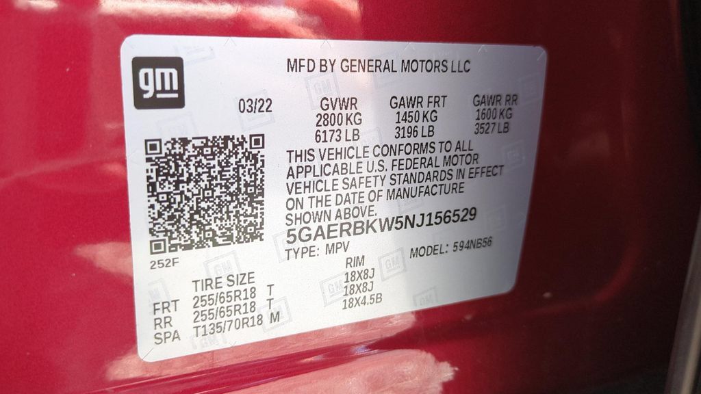 Used 2022 Buick Enclave Essence w/ Sound and Sites Package FWD image 24