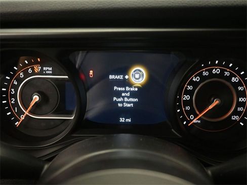 New 2025 Jeep Gladiator Sport image 31