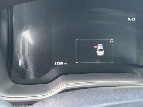 Certified 2025 Toyota Corolla SE w/ SE Premium Package FWD image 12