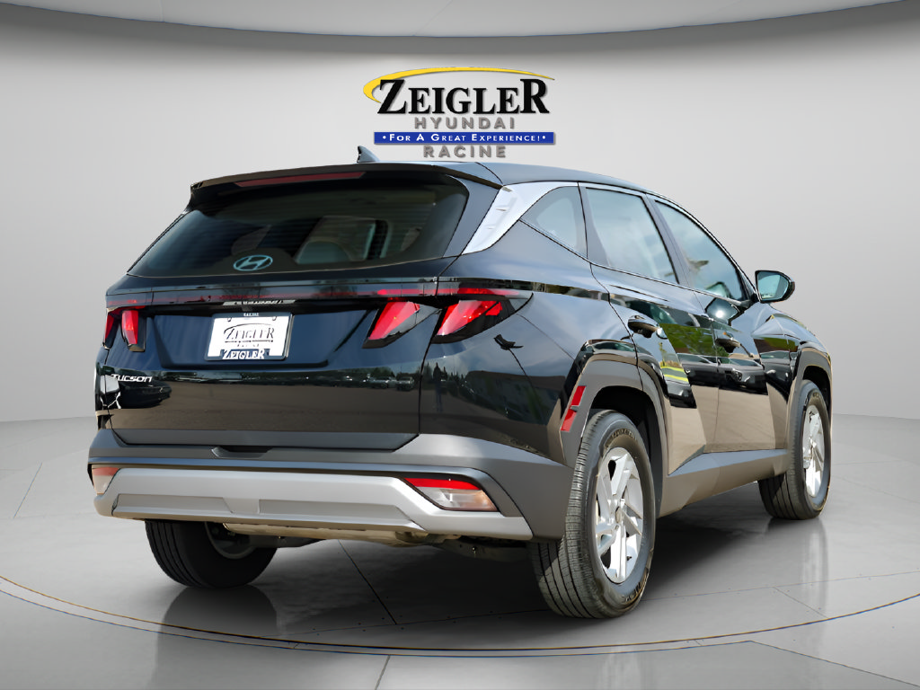 Certified 2026 Hyundai Tucson SE FWD image 7
