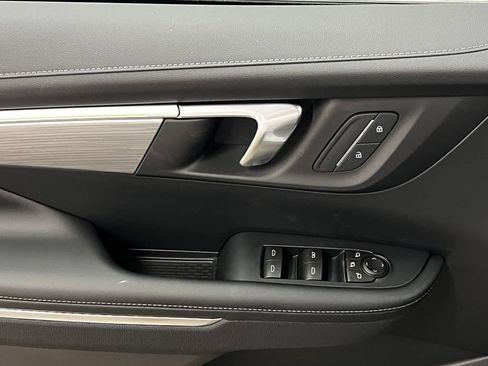New 2026 Buick Enclave Preferred w/ LPO, Floor Liner Package AWD/4WD image 13