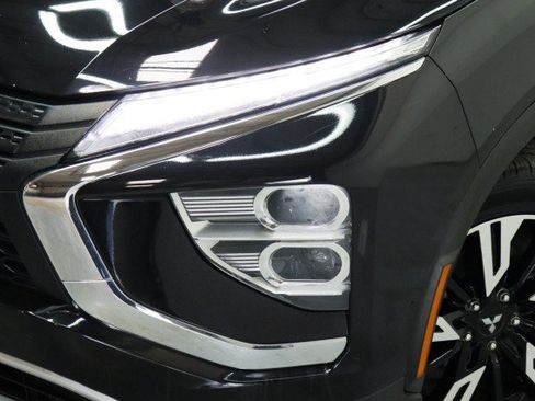 Used 2023 Mitsubishi Eclipse Cross SE AWD/4WD image 2