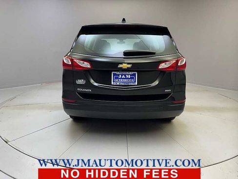 Used 2021 Chevrolet Equinox LS image 4