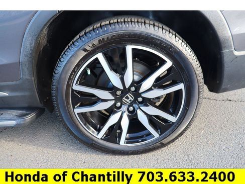 Used 2019 Honda Pilot Elite image 32