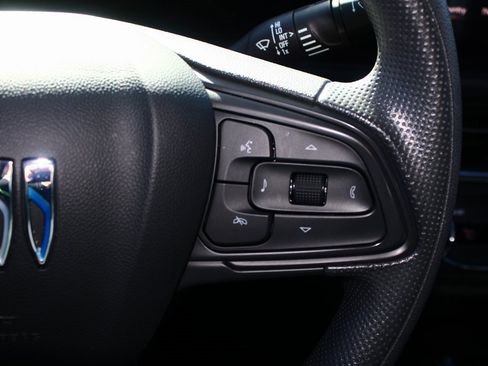 Used 2025 Buick Envista Preferred image 15