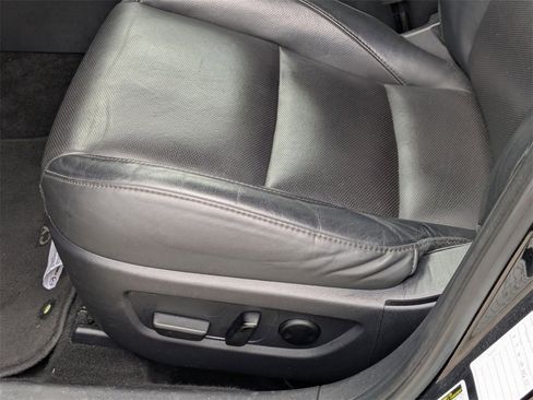 Used 2024 MAZDA CX-30 AWD 2.5 S w/ Premium Package image 23