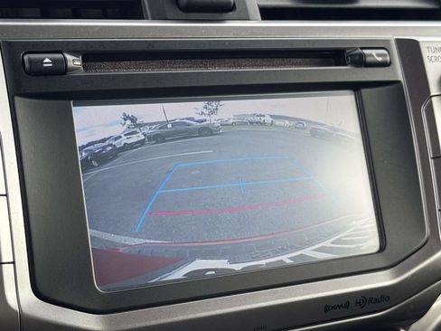 Used 2019 Toyota 4Runner SR5 AWD/4WD image 18