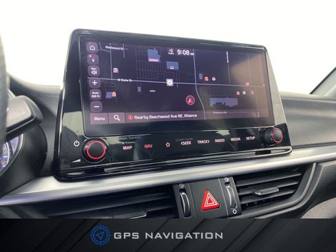 Used 2023 Kia Forte GT-Line w/ GT-Line Premium Package FWD image 4