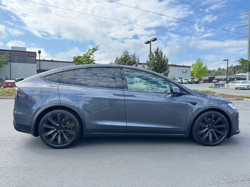 Used 2023 Tesla Model X AWD/4WD image 15