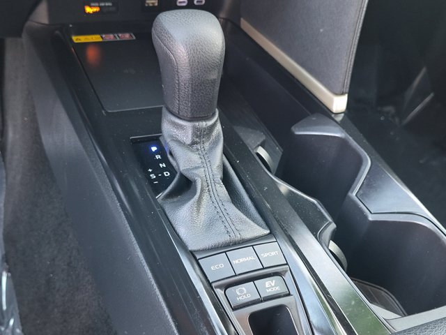 Used 2025 Toyota Camry LE FWD image 22