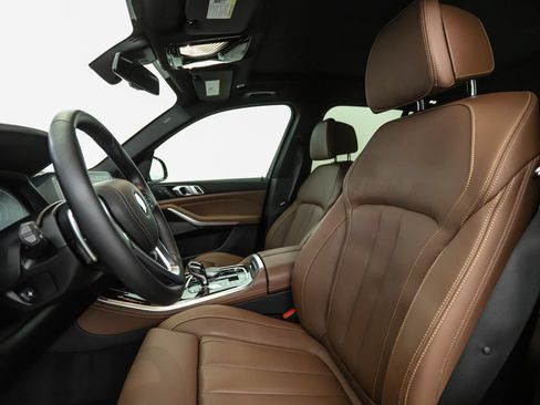 Used 2020 BMW X5 xDrive40i w/ Premium Package AWD/4WD image 10