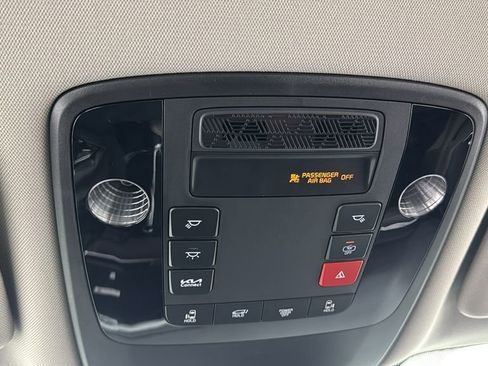 New 2026 Kia Carnival EX image 31