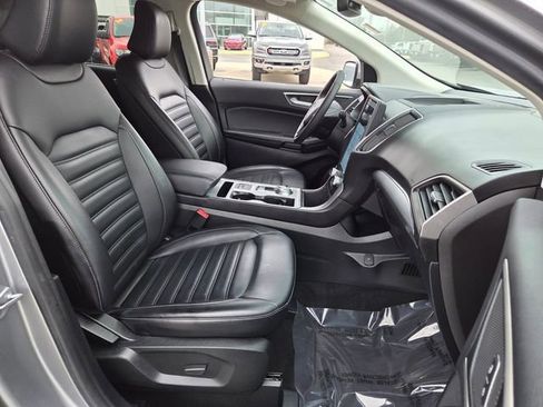 Used 2022 Ford Edge SEL w/ Convenience Package image 14