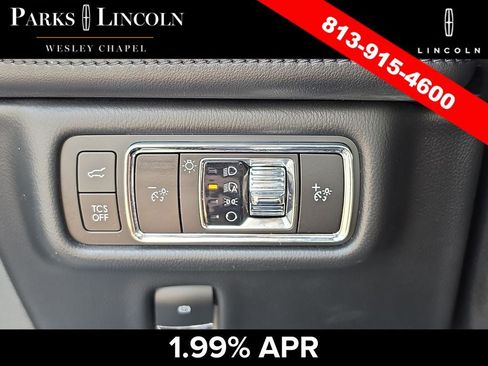 Certified 2023 Lincoln Nautilus Reserve FWD image 28