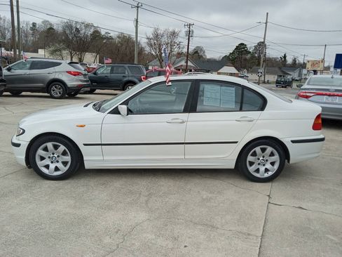 Used 2003 BMW 325i Sedan RWD image 3