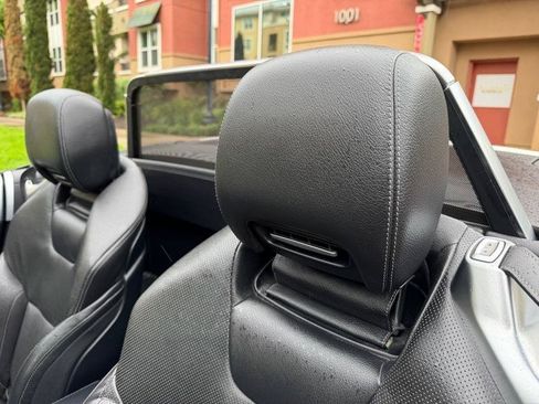 Used 2018 Mercedes-Benz SL 550 image 38