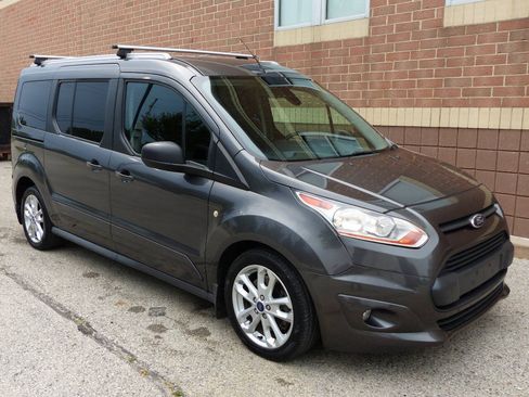 Used 2016 Ford Transit Connect XLT FWD image 12