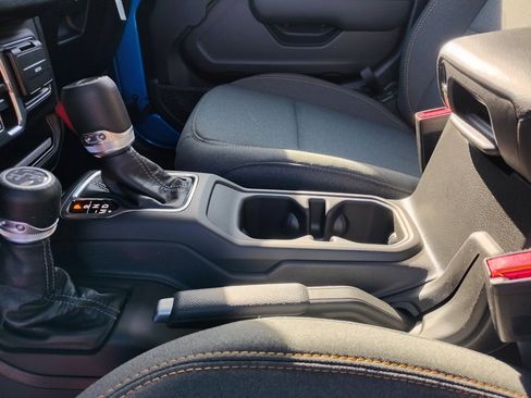 New 2026 Jeep Gladiator Sport image 19